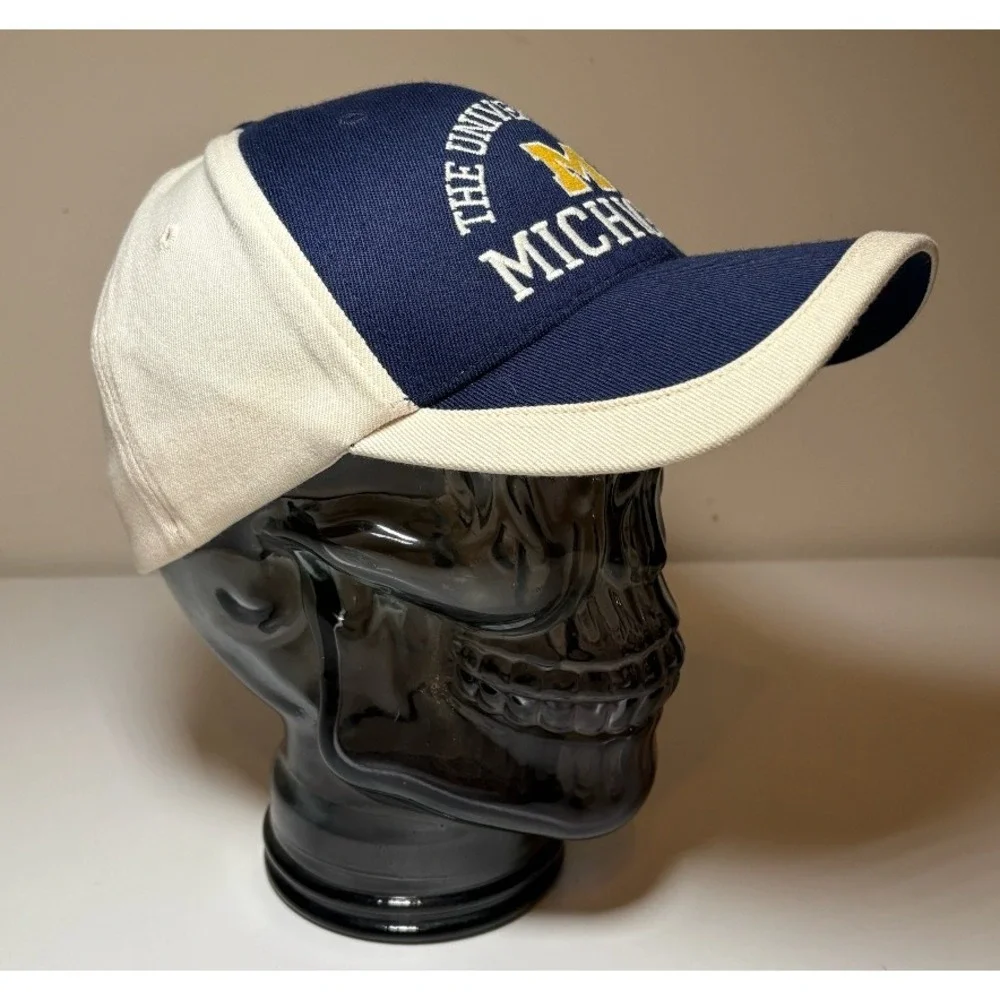University of MICHIGAN Vintage Nike Team FlexFit Hat | Blue/White